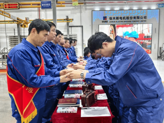 C8E95CF455DC4DD481034F6643A_0C562D10_1F55B